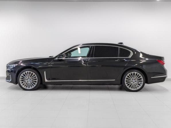 BMW 7 серии VI (G11/G12) Рестайлинг с пробегом 2022 года, цена 6 995 000 рублей, 92629 км, седан, Автокод Объявления