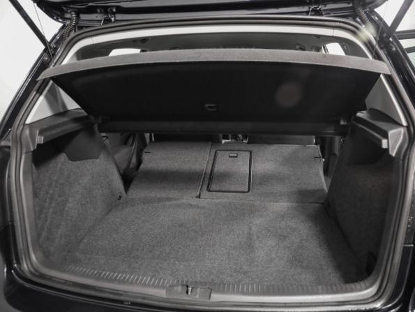 Volkswagen Golf VI с пробегом 2011 года, цена 849 000 рублей, 125584 км, хэтчбек, Автокод Объявления