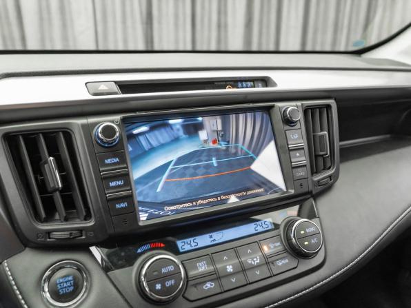 Toyota RAV4 IV (XA40) Рестайлинг с пробегом 2017 года, цена 2 850 000 рублей, 71290 км, внедорожник, Автокод Объявления