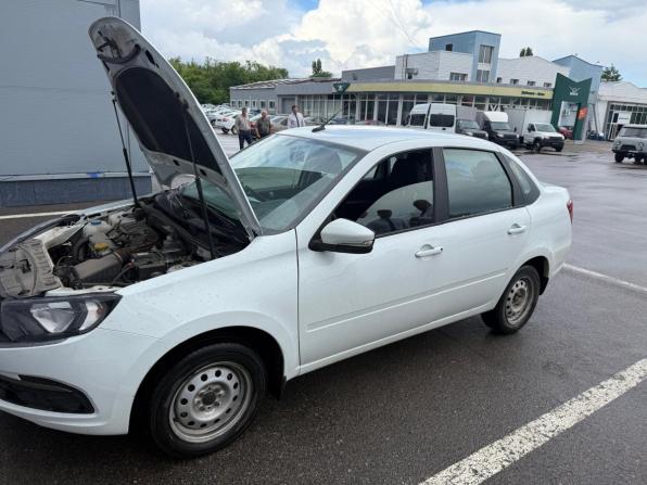 Lada (ВАЗ) Granta I Рестайлинг с пробегом 2024 года, цена 750 000 рублей, 26600 км, седан, Автокод Объявления