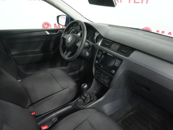 Skoda Rapid I Рестайлинг с пробегом 2019 года, цена 1 419 000 рублей, 65725 км, лифтбек, Автокод Объявления