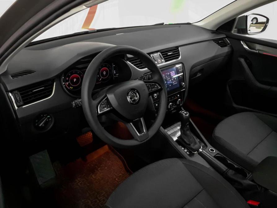 Skoda Octavia III (A7) Рестайлинг Москва  - изображение 8