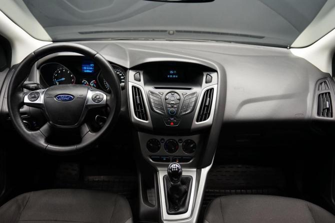 Ford Focus III с пробегом 2013 года, цена 840 000 рублей, 117182 км, седан, Автокод Объявления