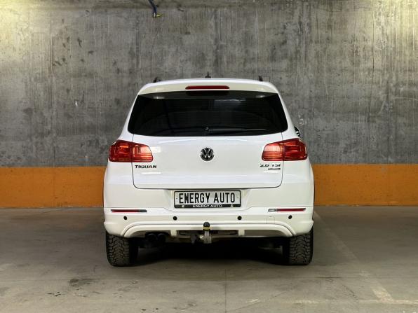 Volkswagen Tiguan I Рестайлинг с пробегом 2012 года, цена 1 160 000 рублей, 286118 км, внедорожник, Автокод Объявления