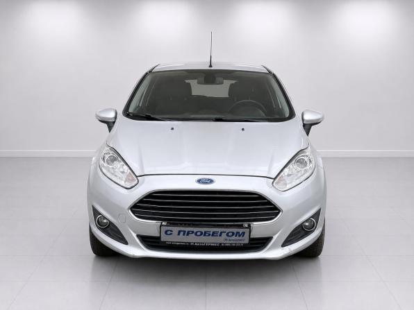 Ford Fiesta Mk6 Рестайлинг с пробегом 2015 года, цена 689 000 рублей, 207471 км, седан, Автокод Объявления
