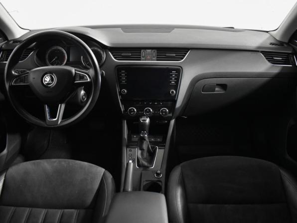 Skoda Octavia III (A7) Рестайлинг с пробегом 2017 года, цена 1 697 890 рублей, 171671 км, лифтбек, Автокод Объявления