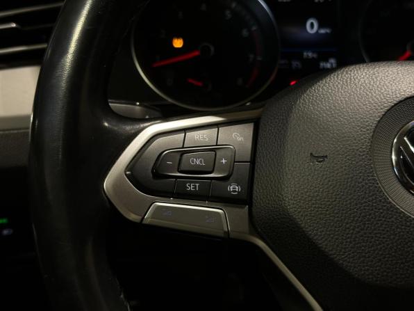 Volkswagen Passat B8 Рестайлинг с пробегом 2020 года, цена 2 575 000 рублей, 63713 км, седан, Автокод Объявления