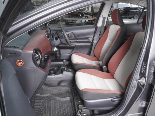 Toyota Aqua I Рестайлинг с пробегом 2015 года, цена 1 089 000 рублей, 150552 км, хэтчбек, Автокод Объявления