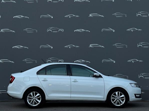 Skoda Rapid I Рестайлинг с пробегом 2017 года, цена 735 300 рублей, 277787 км, лифтбек, Автокод Объявления