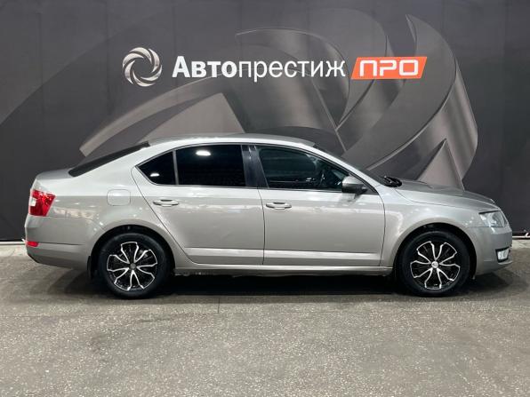 Skoda Octavia III (A7) с пробегом 2015 года, цена 950 000 рублей, 189262 км, лифтбек, Автокод Объявления
