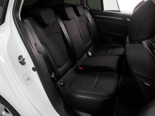 Renault Megane IV с пробегом 2020 года, цена 1 629 000 рублей, 131565 км, универсал, Автокод Объявления