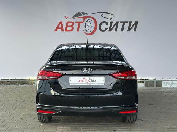 Hyundai Solaris II Рестайлинг с пробегом 2021 года, цена 1 472 000 рублей, 112000 км, седан, Автокод Объявления