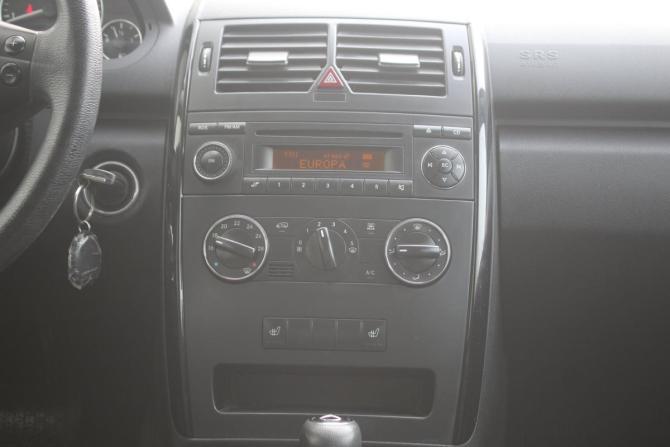 Mercedes-Benz A-Класс II (W169) Рестайлинг с пробегом 2012 года, цена 700 000 рублей, 161604 км, хэтчбек, Автокод Объявления