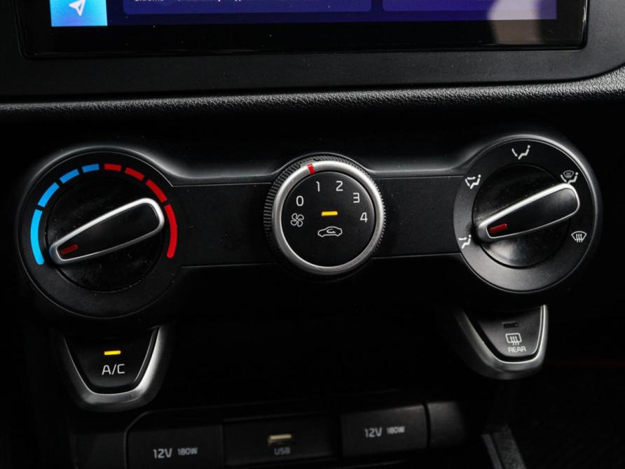 Kia Rio IV Рестайлинг Москва  - изображение 17