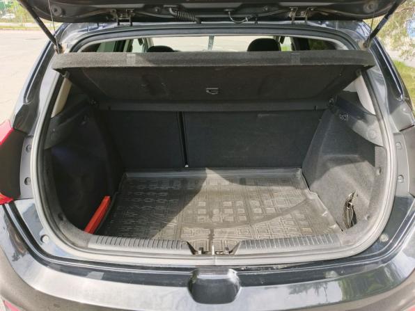 Kia Ceed II с пробегом 2014 года, цена 1 049 000 рублей, 187546 км, хэтчбек, Автокод Объявления