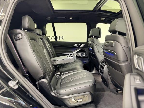 BMW X7 I (G07) Рестайлинг с пробегом 2025 года, цена 16 940 000 рублей, 28 км, внедорожник, Автокод Объявления