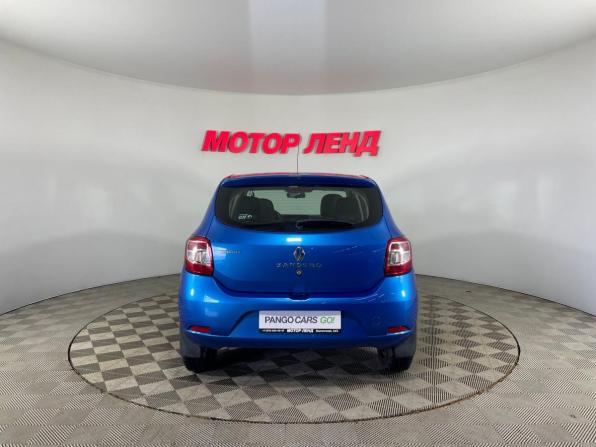 Renault Sandero II Рестайлинг с пробегом 2018 года, цена 1 233 000 рублей, 65043 км, хэтчбек, Автокод Объявления