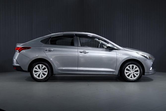 Hyundai Solaris II Рестайлинг с пробегом 2020 года, цена 1 699 999 рублей, 49468 км, седан, Автокод Объявления