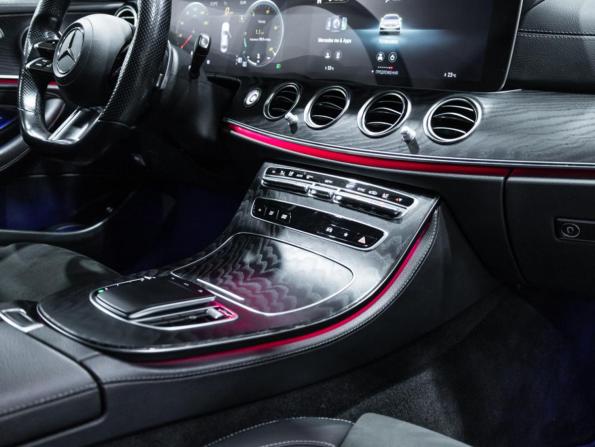 Mercedes-Benz E-Класс V (W213 S213 C238) Рестайлинг с пробегом 2021 года, цена 4 155 000 рублей, 85039 км, седан, Автокод Объявления