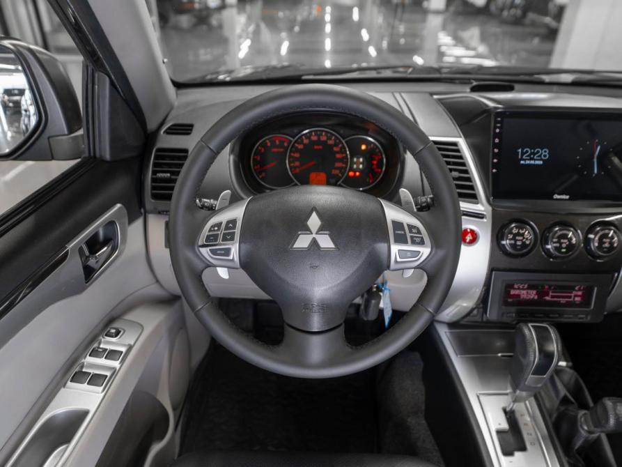 Mitsubishi Pajero Sport II Москва  - изображение 10