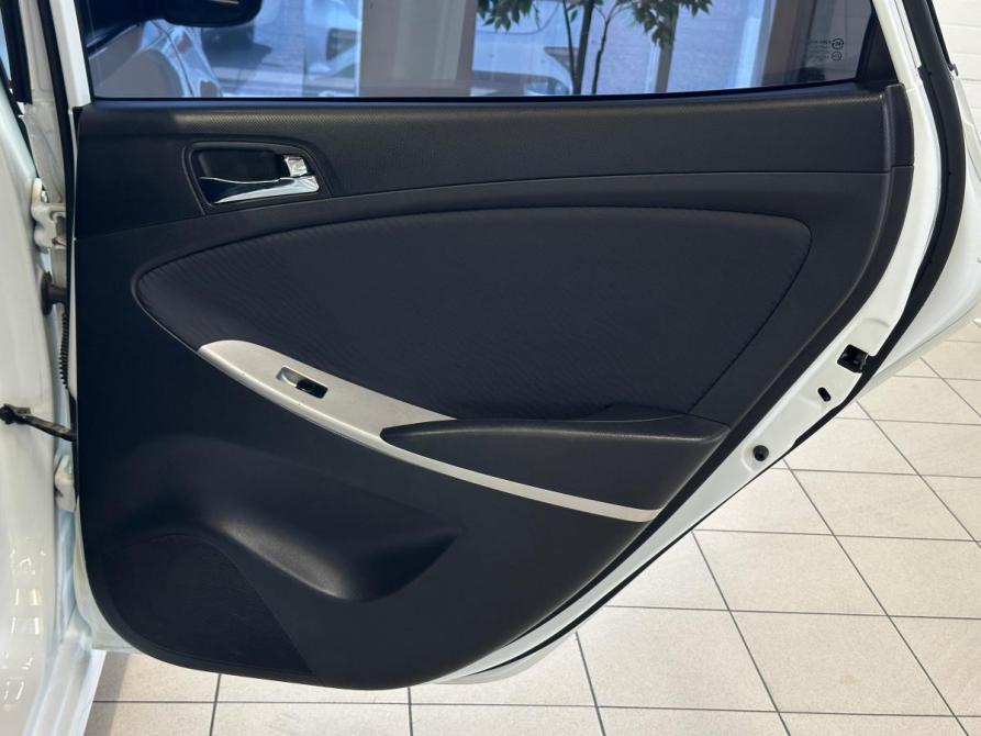 Hyundai Solaris I Волгоград  - изображение 17