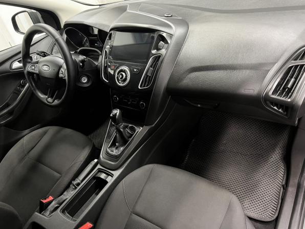 Ford Focus III Рестайлинг с пробегом 2019 года, цена 1 325 000 рублей, 77861 км, универсал, Автокод Объявления