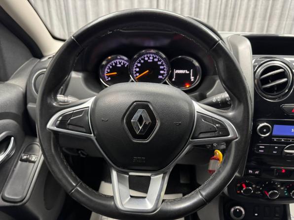 Renault Duster I Рестайлинг с пробегом 2019 года, цена 1 230 000 рублей, 259937 км, внедорожник, Автокод Объявления