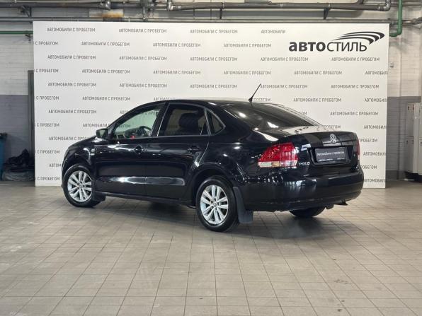 Volkswagen Polo V с пробегом 2013 года, цена 679 000 рублей, 279000 км, седан, Автокод Объявления