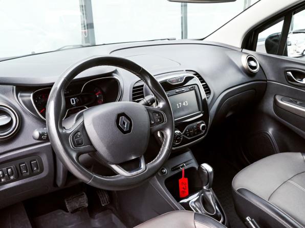Renault Kaptur I с пробегом 2019 года, цена 1 559 000 рублей, 56097 км, внедорожник, Автокод Объявления