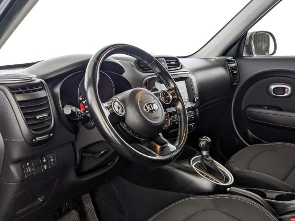 Kia Soul II Рестайлинг с пробегом 2017 года, цена 1 450 000 рублей, 95008 км, хэтчбек, Автокод Объявления