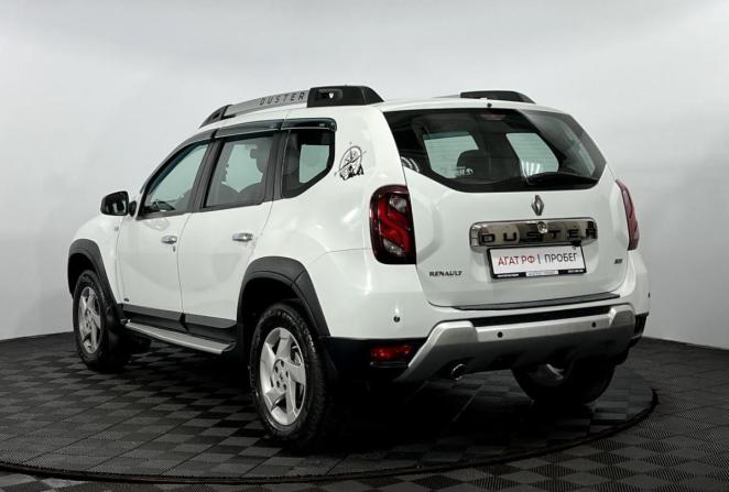 Renault Duster I Рестайлинг с пробегом 2017 года, цена 1 300 000 рублей, 141642 км, внедорожник, Автокод Объявления