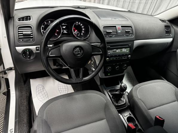 Skoda Yeti I с пробегом 2014 года, цена 890 000 рублей, 174303 км, внедорожник, Автокод Объявления