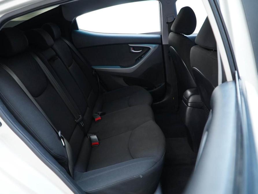 Hyundai Elantra V (MD) Рестайлинг Москва  - изображение 7