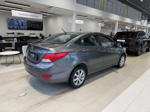 Hyundai Solaris I с пробегом 2012 года, цена 708 000 рублей, 224164 км, седан, Автокод Объявления