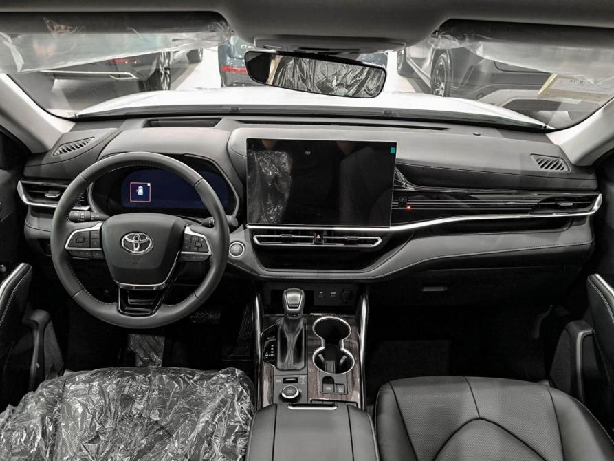 Toyota Highlander IV (XU70) Казань  - изображение 17