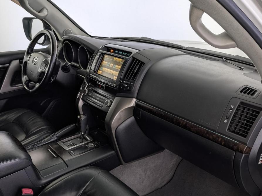 Toyota Land Cruiser 200 Series Москва  - изображение 13