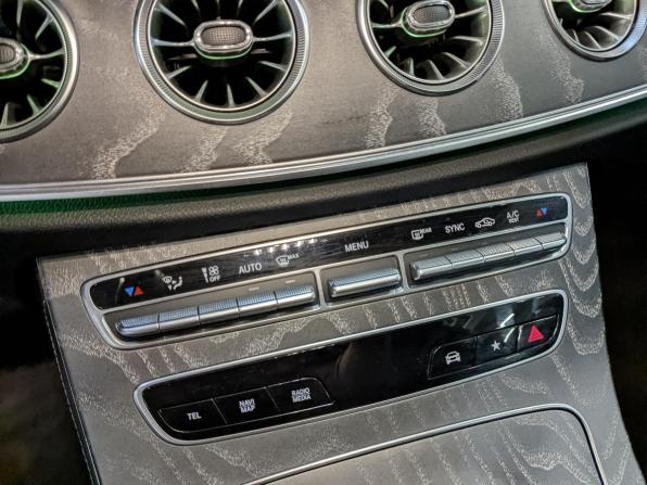 Mercedes-Benz E-Класс V (W213 S213 C238) Рестайлинг с пробегом 2021 года, цена 5 615 000 рублей, 61745 км, купе-хардтоп, Автокод Объявления