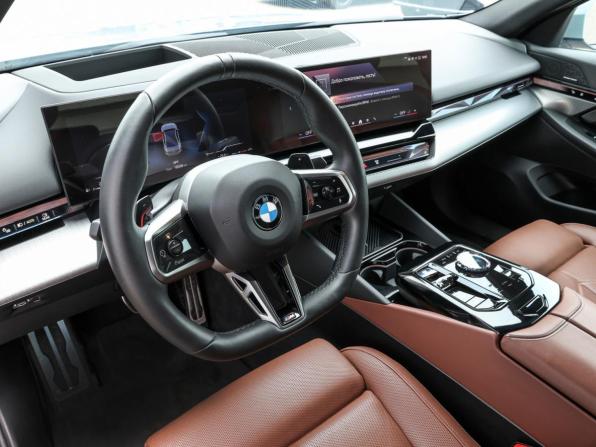 BMW 5 серии VIII (G60/G61/G68) с пробегом 2024 года, цена 7 524 000 рублей, 18094 км, седан, Автокод Объявления