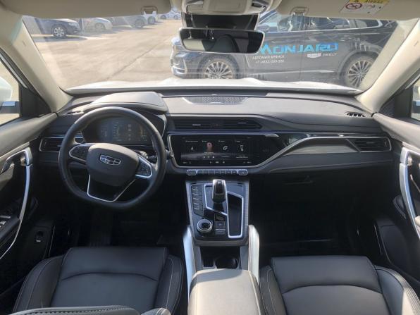 Geely Atlas Pro с пробегом 2023 года, цена 2 110 000 рублей, 69396 км, внедорожник, Автокод Объявления