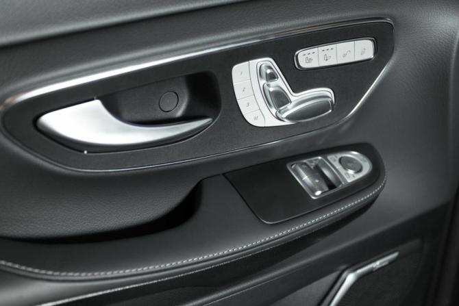 Новый Mercedes-Benz V-Класс III (W447) Рестайлинг 2 2026 года, цена 14 723 000 рублей, минивэн, Автокод Объявления