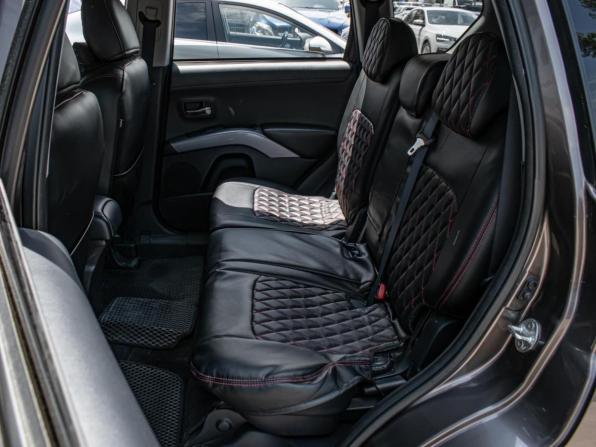 Mitsubishi Outlander II Рестайлинг с пробегом 2010 года, цена 1 359 000 рублей, 184035 км, внедорожник, Автокод Объявления