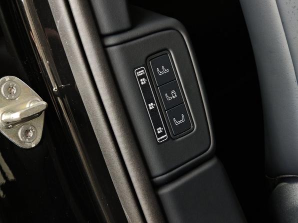 Lynk &amp; Co 900 с пробегом 2026 года, цена 7 991 000 рублей, 685 км, внедорожник, Автокод Объявления