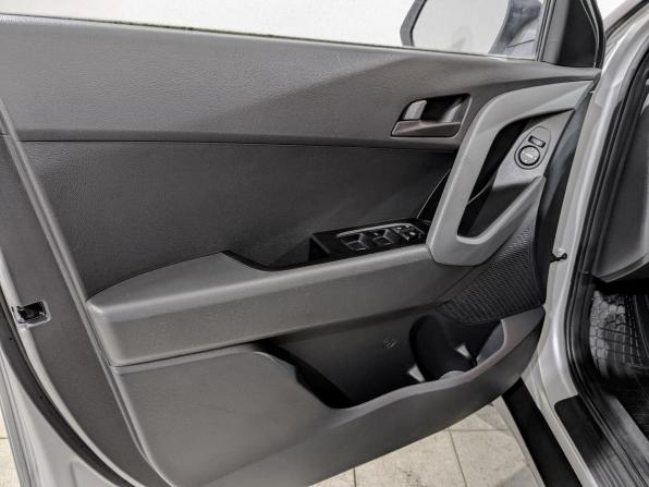 Hyundai Creta I Рестайлинг с пробегом 2021 года, цена 2 100 000 рублей, 44144 км, внедорожник, Автокод Объявления