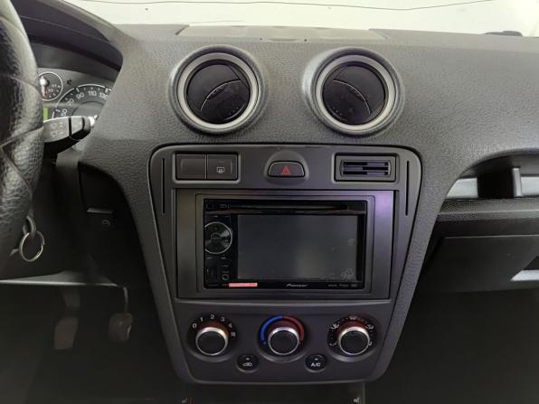 Ford Fusion I Рестайлинг с пробегом 2007 года, цена 330 000 рублей, 214388 км, хэтчбек, Автокод Объявления