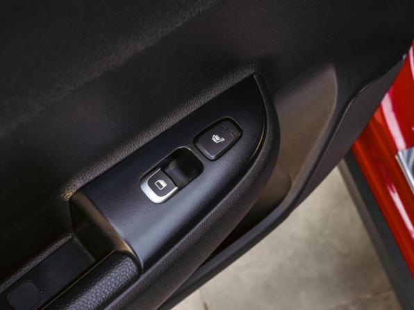 Kia Rio IV Рестайлинг с пробегом 2021 года, цена 1 960 000 рублей, 66790 км, хэтчбек, Автокод Объявления