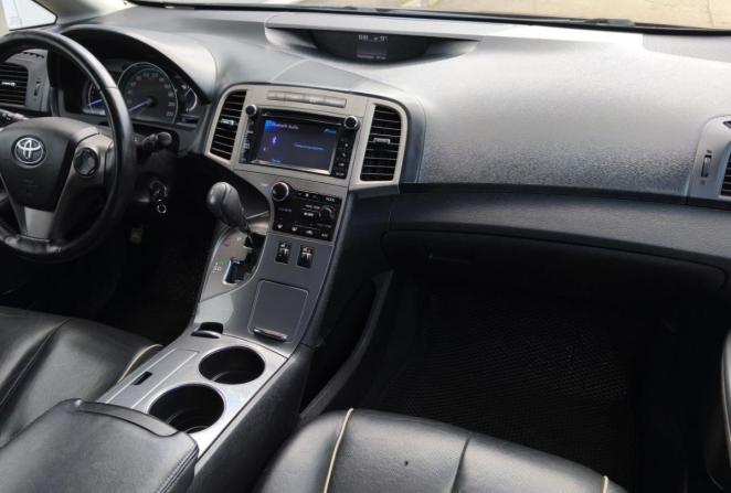 Toyota Venza I Рестайлинг с пробегом 2013 года, цена 1 779 000 рублей, 273601 км, внедорожник, Автокод Объявления