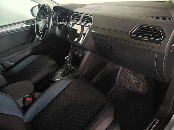 Volkswagen Tiguan II с пробегом 2019 года, цена 2 399 000 рублей, 93957 км, внедорожник, Автокод Объявления