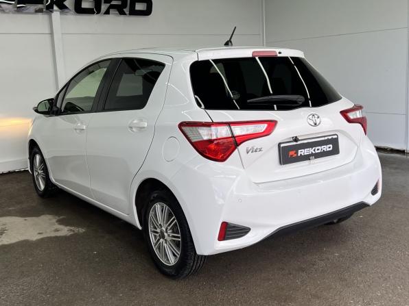 Toyota Vitz III (XP130) Рестайлинг с пробегом 2019 года, цена 1 139 000 рублей, 39600 км, хэтчбек, Автокод Объявления