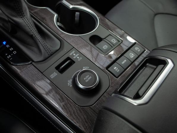 Toyota Highlander IV (XU70) с пробегом 2026 года, цена 5 490 000 рублей, 23 км, внедорожник, Автокод Объявления