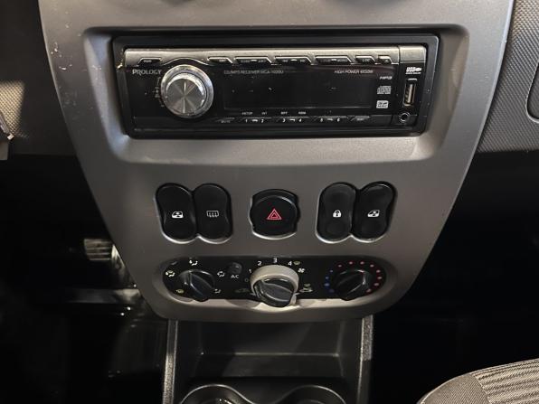 Renault Logan I Рестайлинг с пробегом 2011 года, цена 260 000 рублей, 204463 км, седан, Автокод Объявления